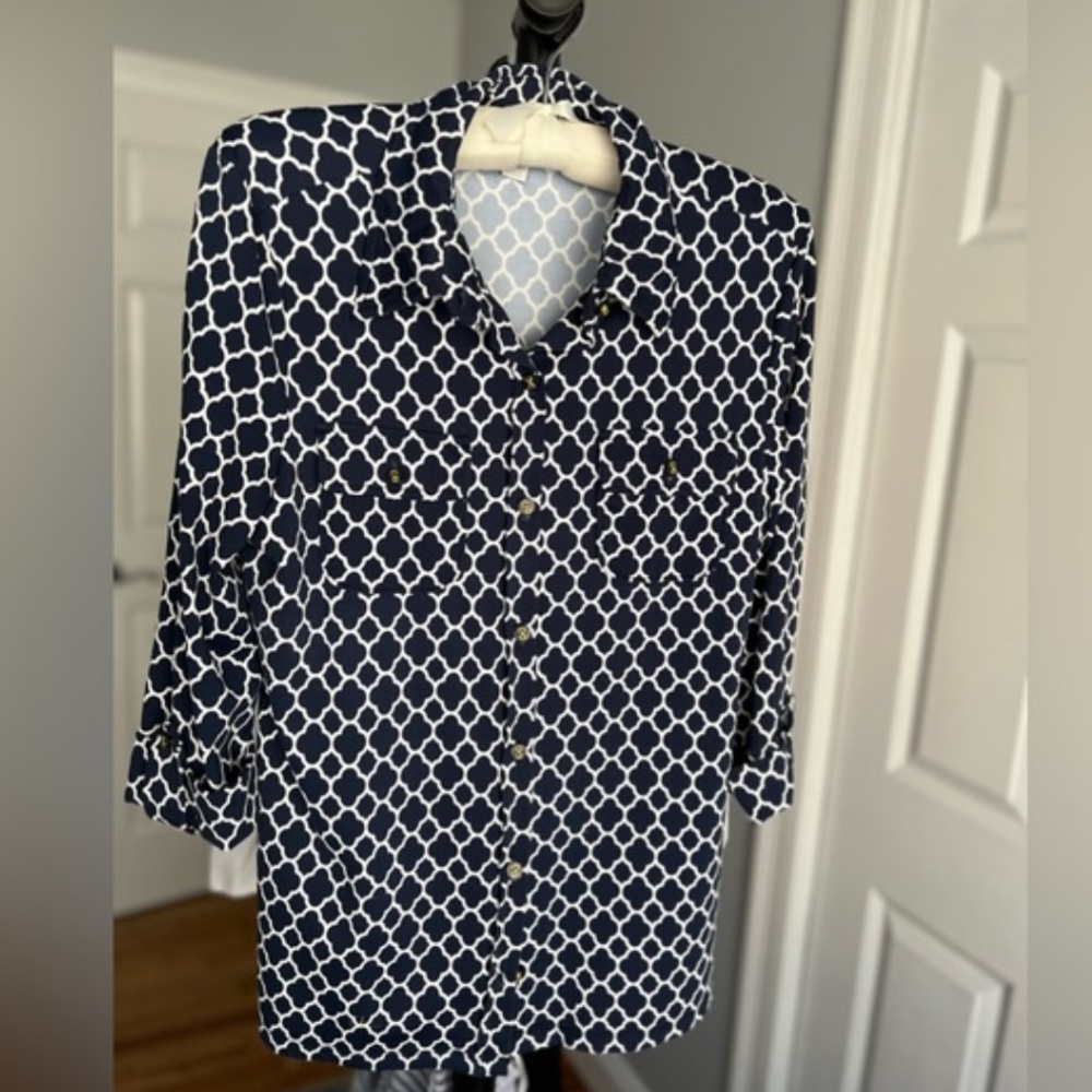 Charter Club NWT Navy and White Knit Blouse